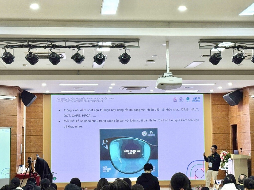Cử nhân Vương Anh Thọ tại Hội Thảo Khúc Xạ Nhãn Khoa Toàn Quốc 2024 - Ảnh: 3