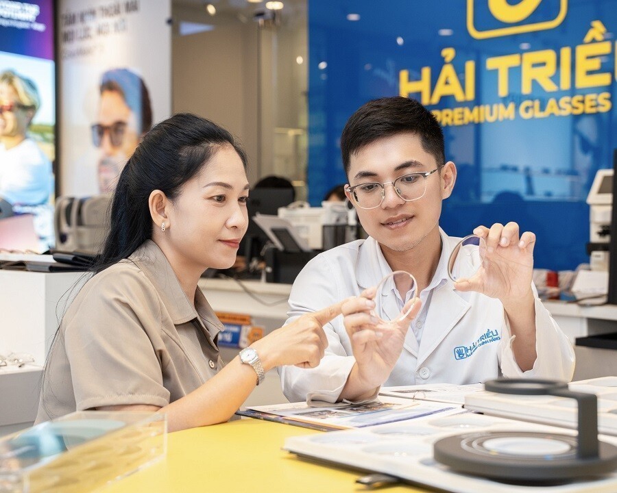 Kính Hải Triều “tăng trưởng nóng” về độ nhận diện thương hiệu