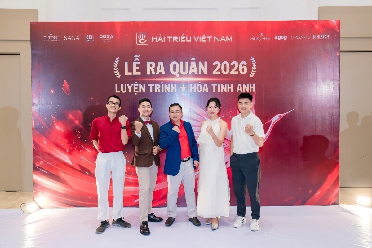 Ban lãnh đạo Đồng Hồ Hải Triều tại sự kiện Lễ Ra Quân 2026